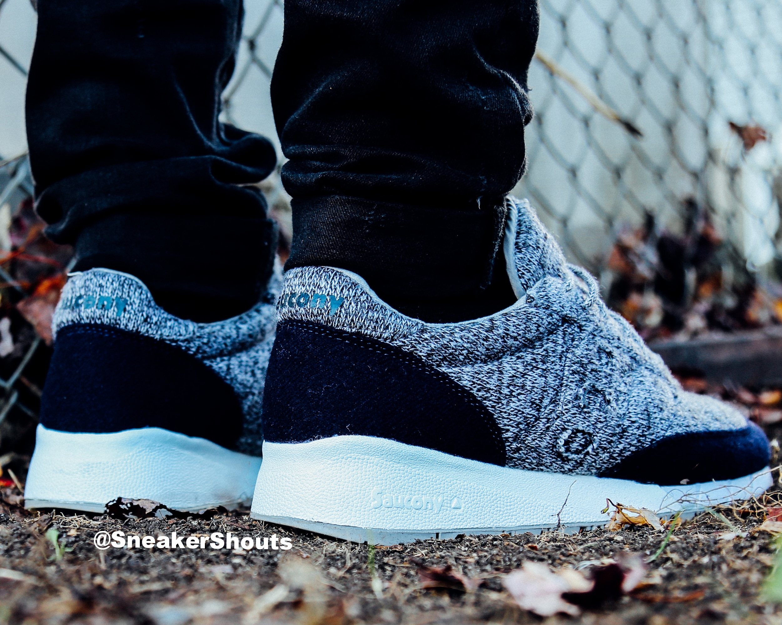 Saucony-Jazz-Original-Knited-Black-Grey-Unreleased-Samples2.jpg