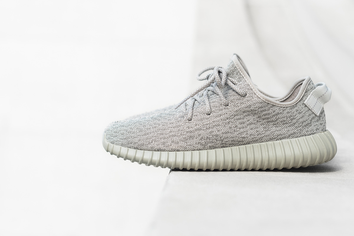 adidas-yeezy-boost-350-moonrock-close-up-09.jpg