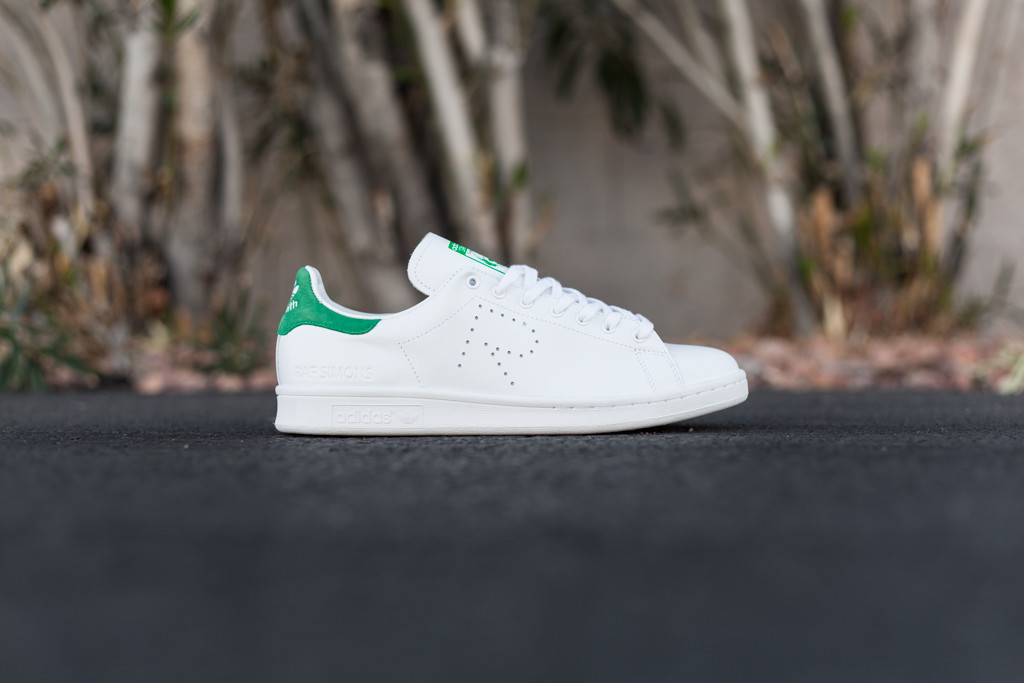 Raf_Simons_Stan_Smith_White_Green_-1_1024x10241.jpg