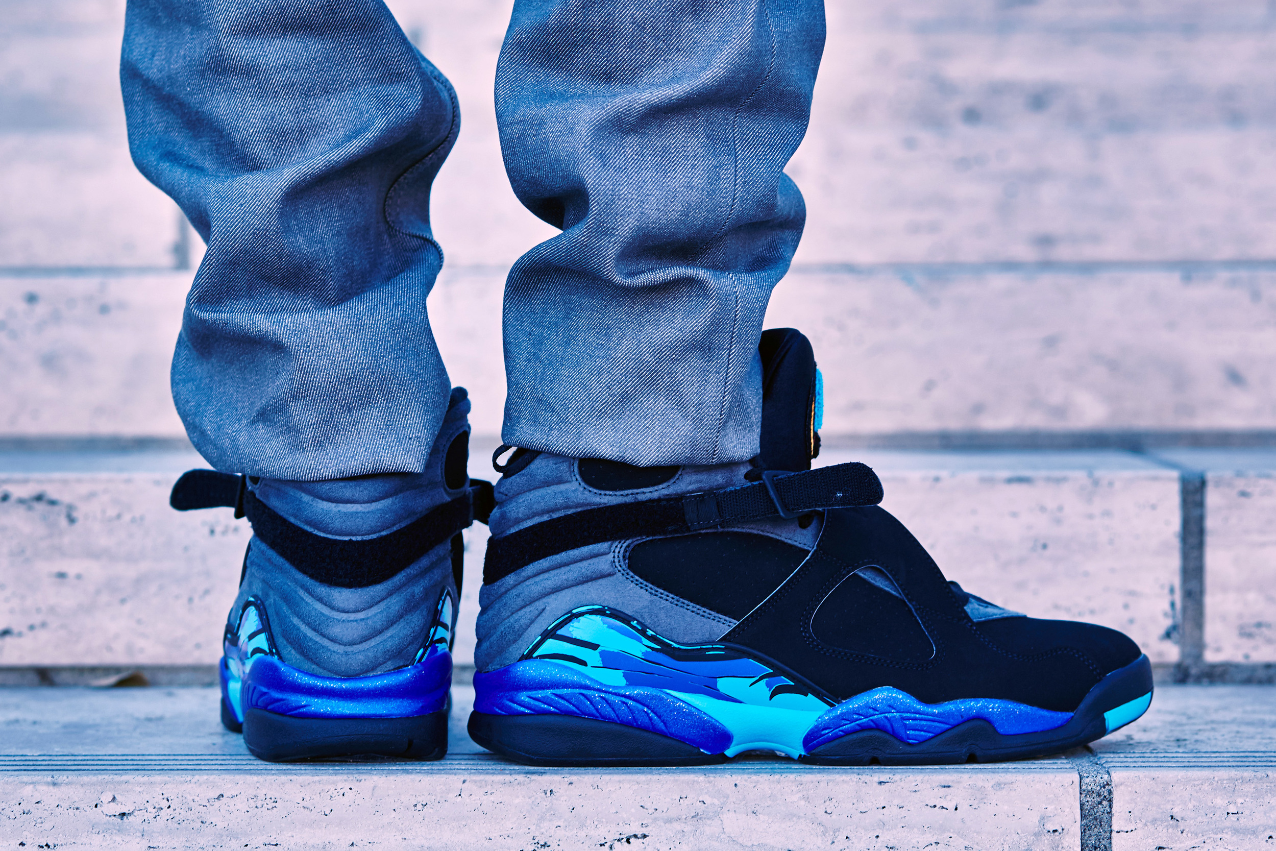 On-Foot-Look-Air-Jordan-8-Retro-2015-Aqua3.jpg