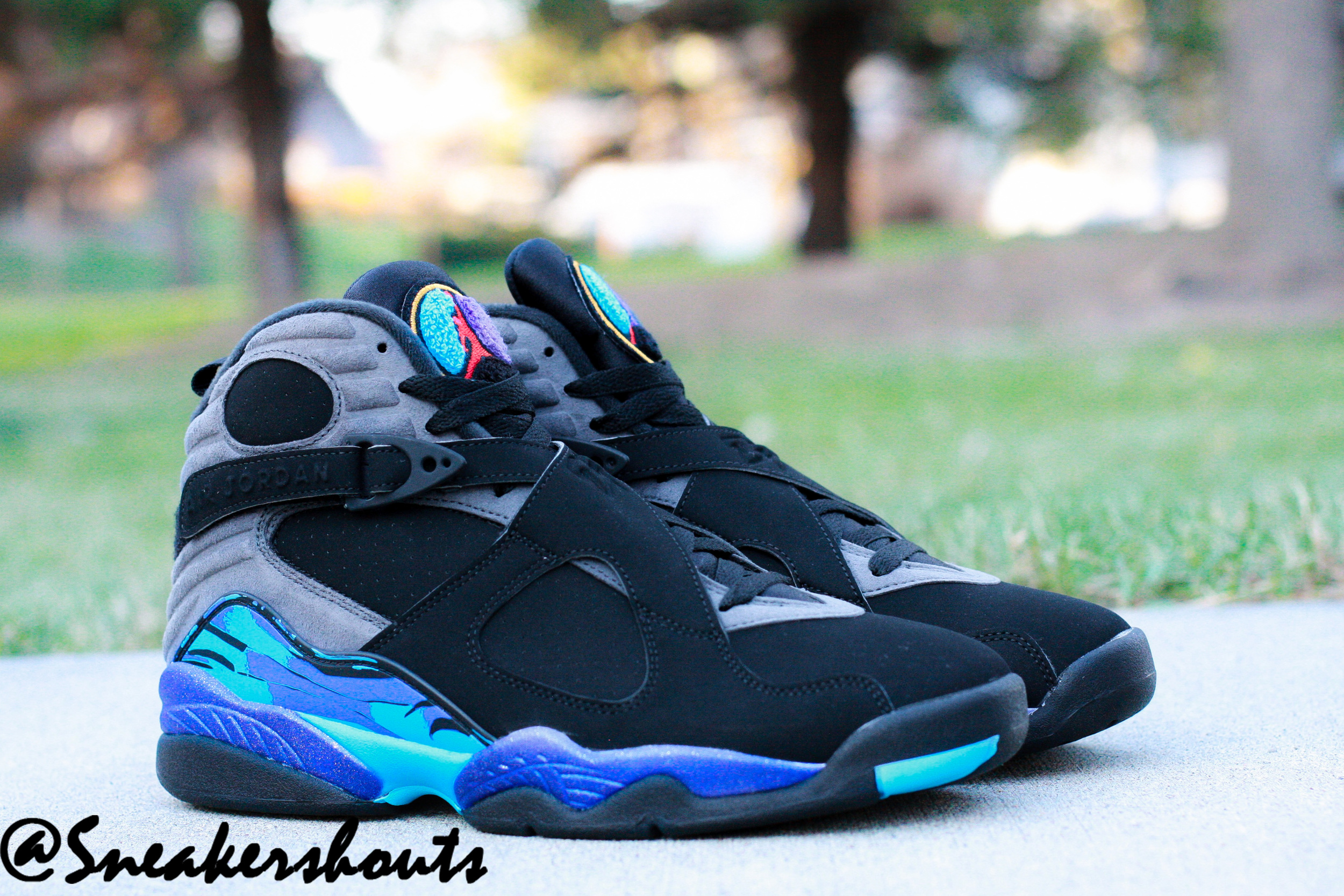 Air-Jordan-8-Aqua-Exclusive-5.jpg