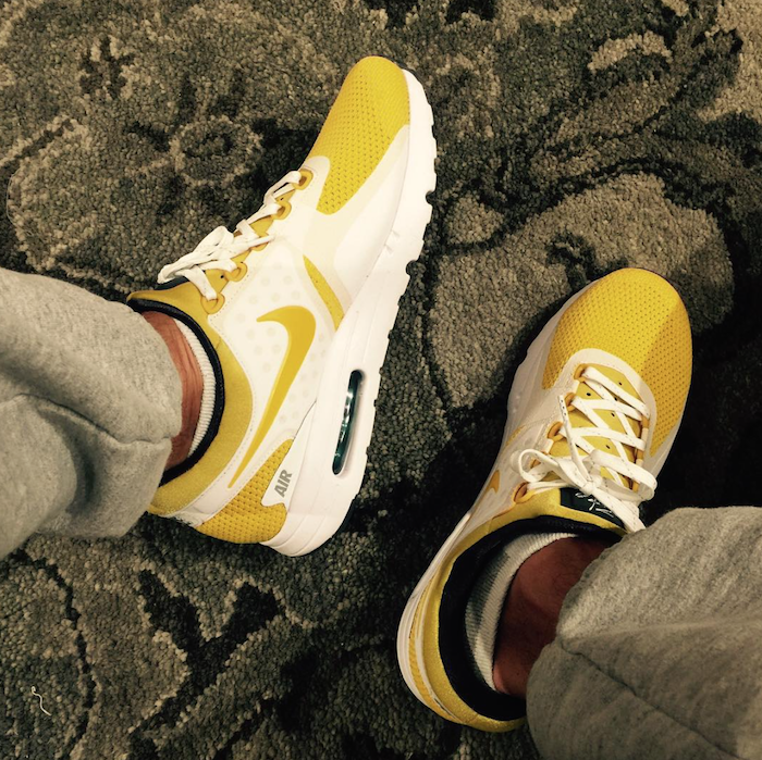 air max zero yellow on feet