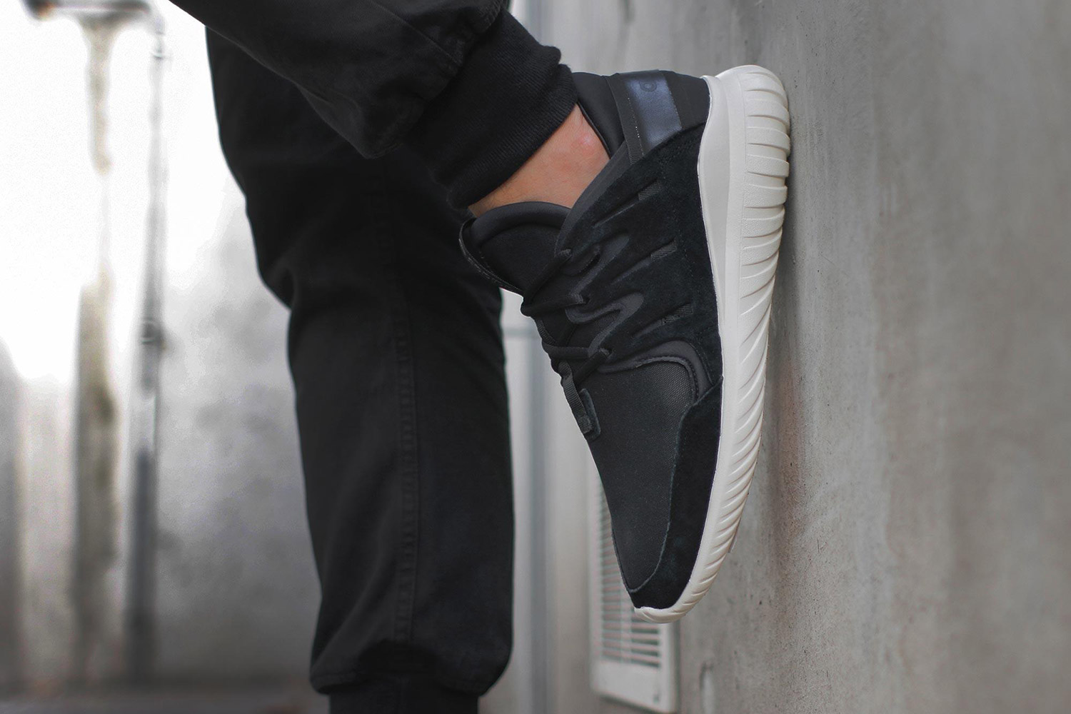 adidas-tubular-nova-02.jpg