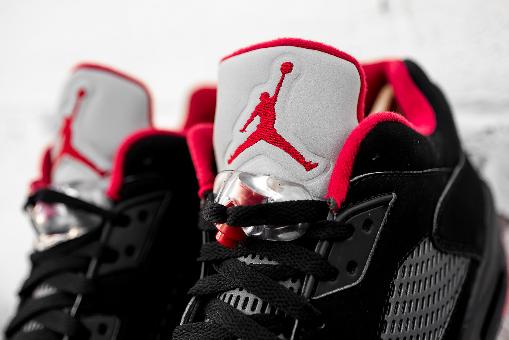 Air_Jordan_5_Retro_Low_BRED_Sneaker_Politics_Hypebeast_7.jpg