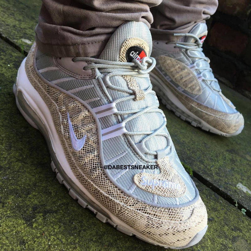 Look at the Upcoming Supreme x Max 98 — Sneaker Shouts