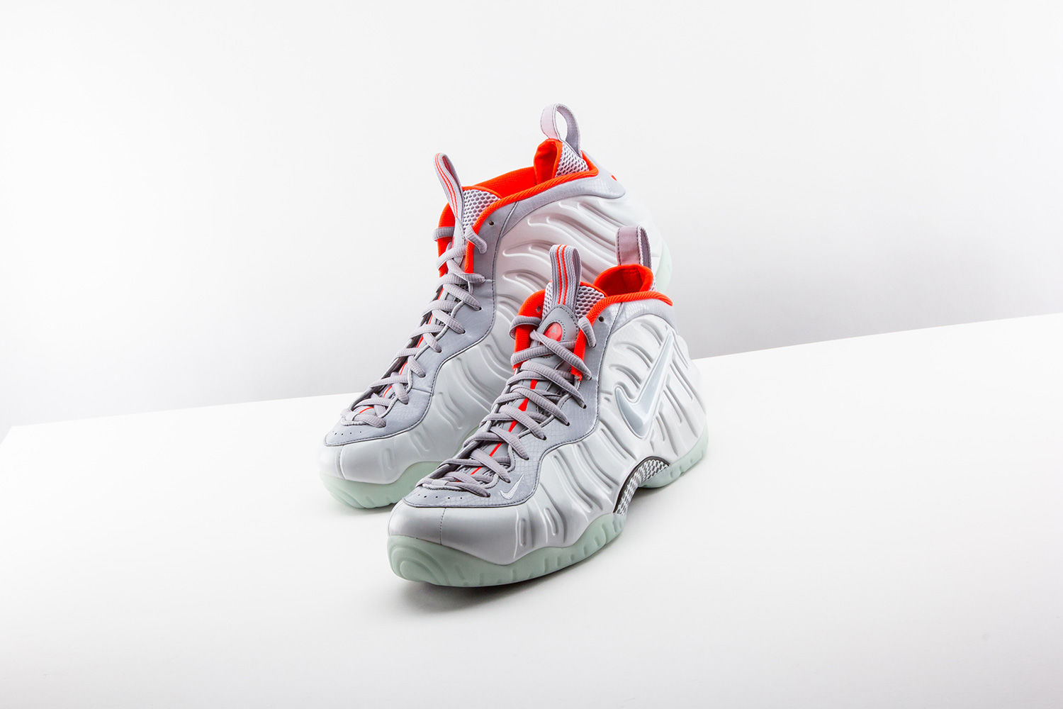 nike-yeezy-inspired-pure-platinum-air-foamposite-pro-03.jpg