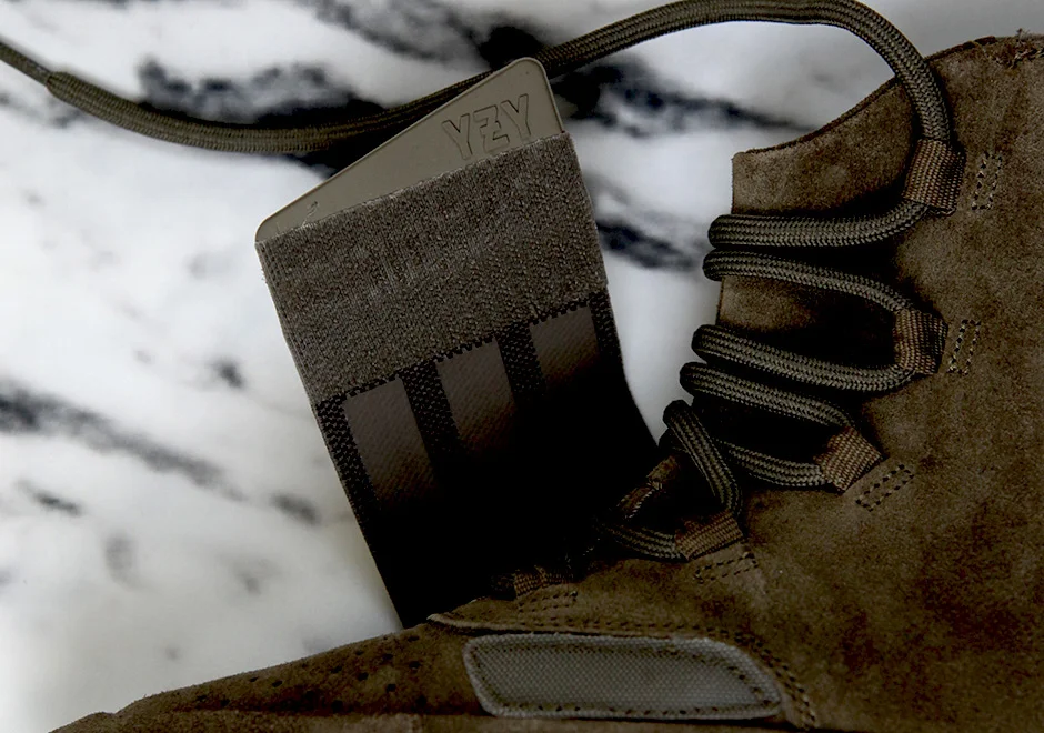 adidas-yeezy-boost-750-chocolate-gum-detailed-images-6.jpg