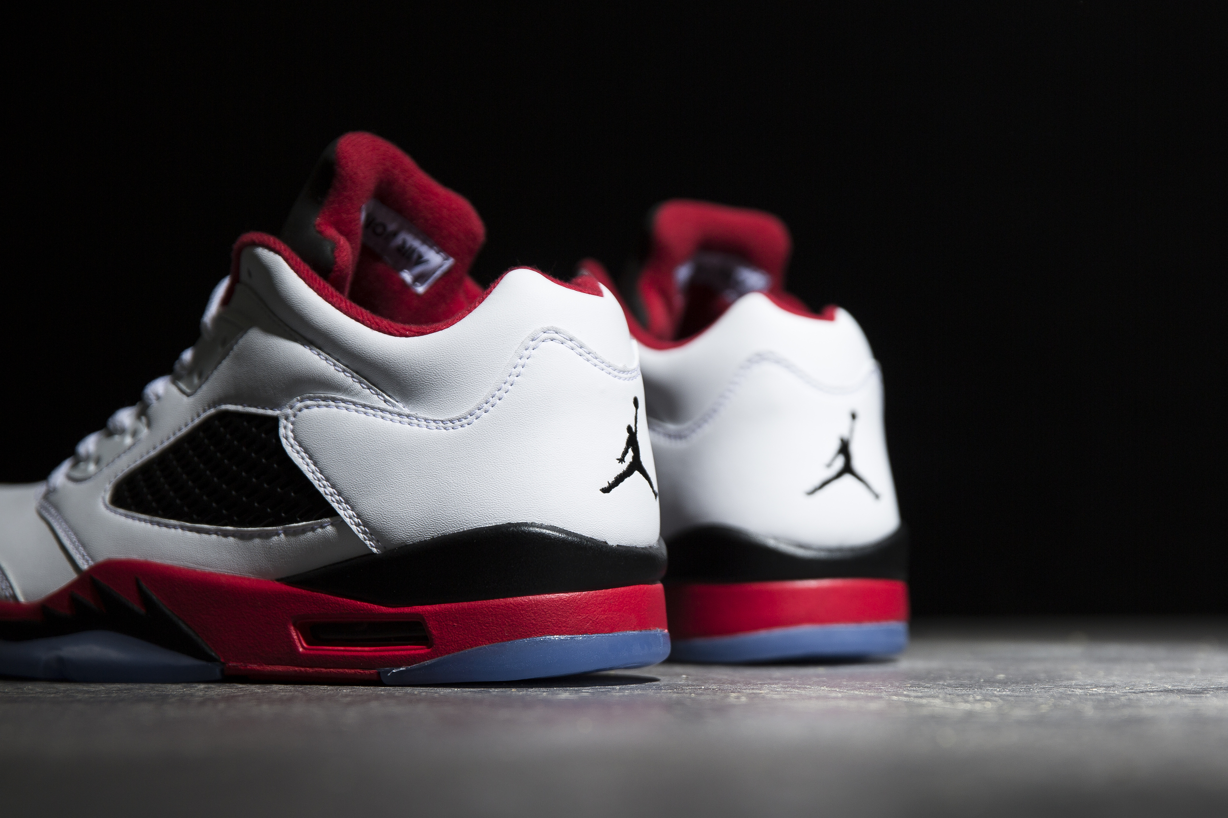 og-jordan-5-low-white-fire-red-4.jpg