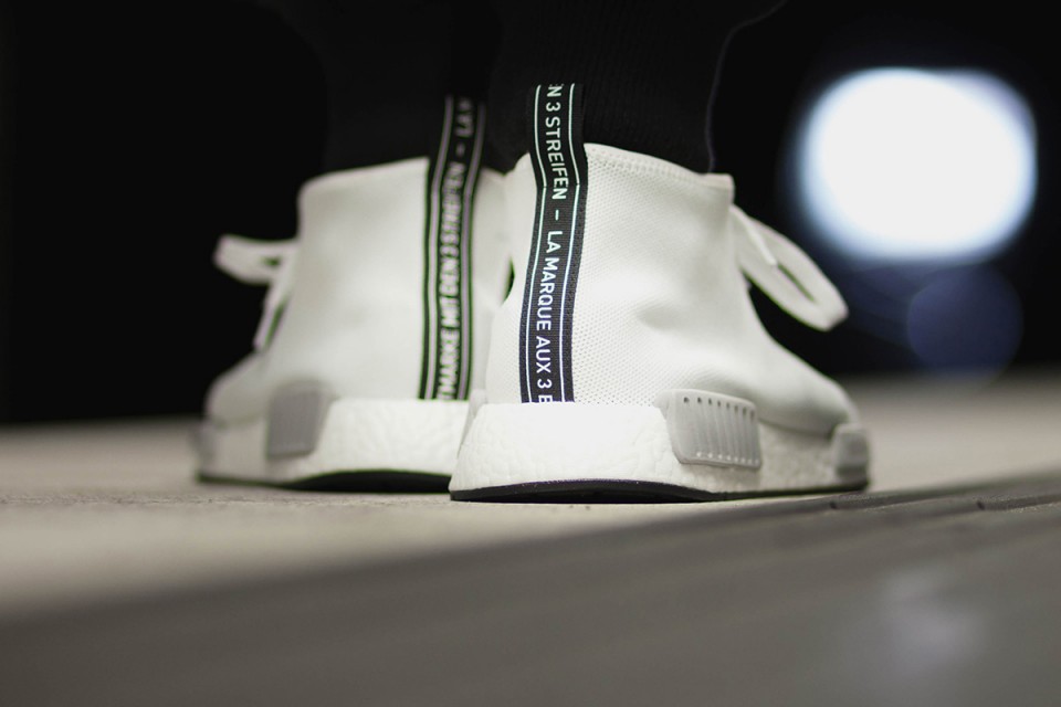 adidas-originals-nmd-chukka-vintage-white-ss16-03-960x640.jpg