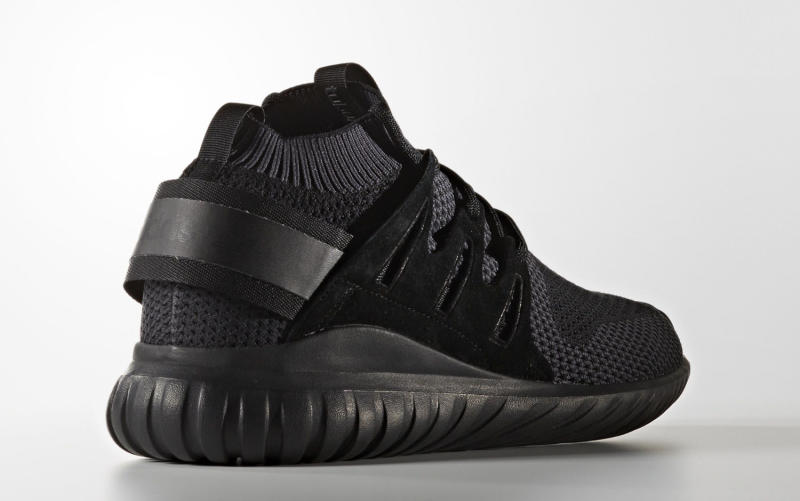 triple-black-adidas-tubular-nova-primeknit-01_o8tr4y.jpg