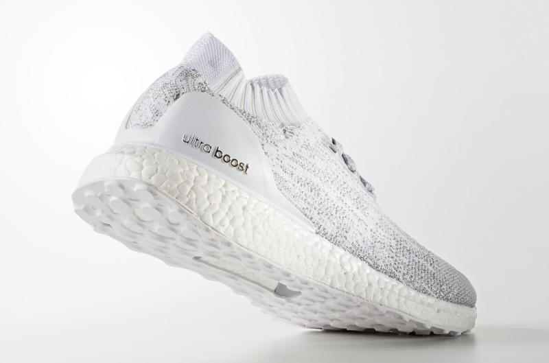 adidas-ultra-boost-uncaged-white-silver-04_o955q6.jpg