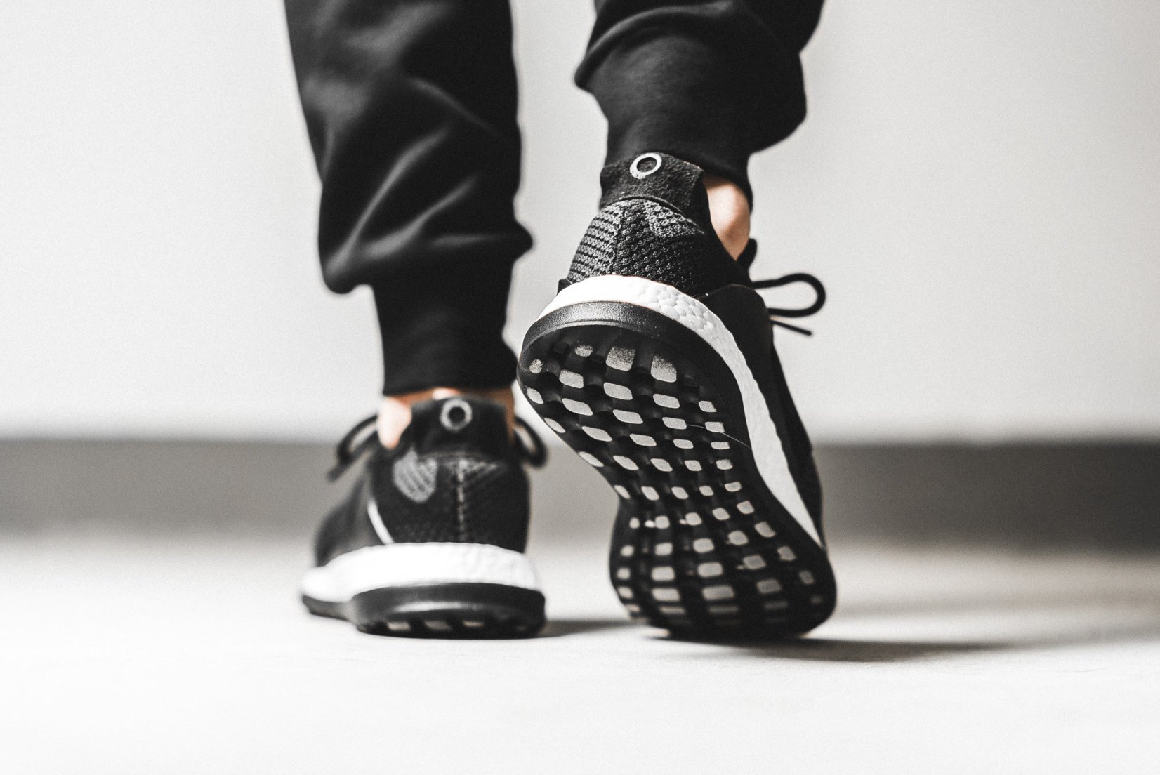 adidas-consortium-ado-pure-boost-zg-8-misc_gallery_big_retina.jpg