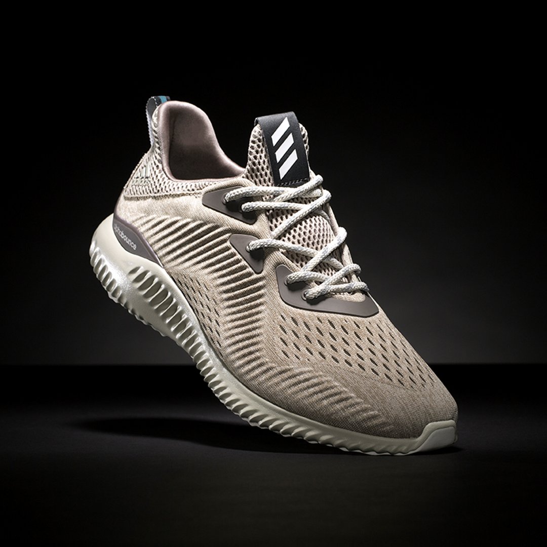 Adidas alpha bounce beige Adidas alpha bounce beige