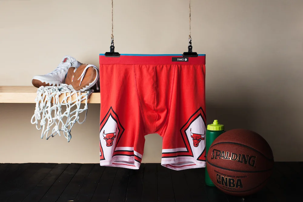 16_fa_underwear_nba_bulls.jpg