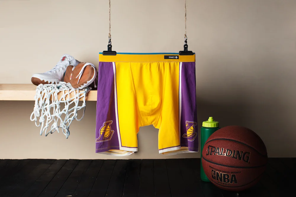 16_fa_underwear_nba_lakers.jpg