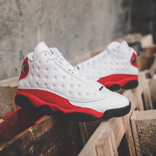 jordan 13 retro chicago