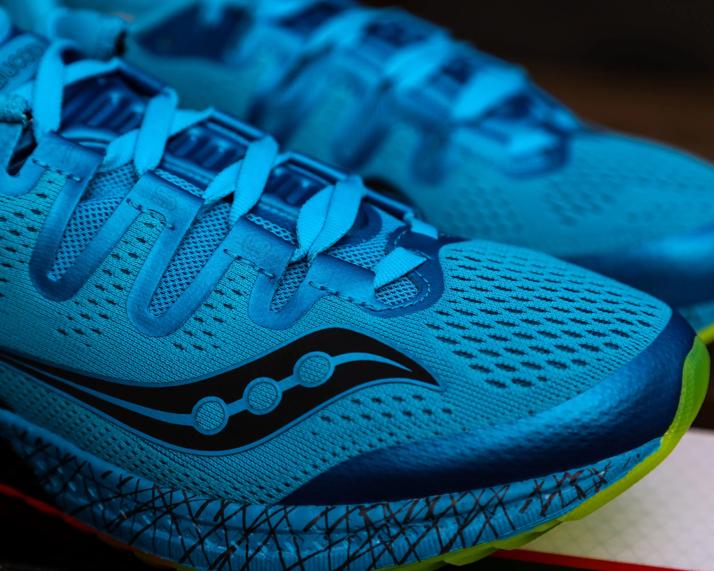 Saucony-Freedom-ISO-Everrun-5.jpg