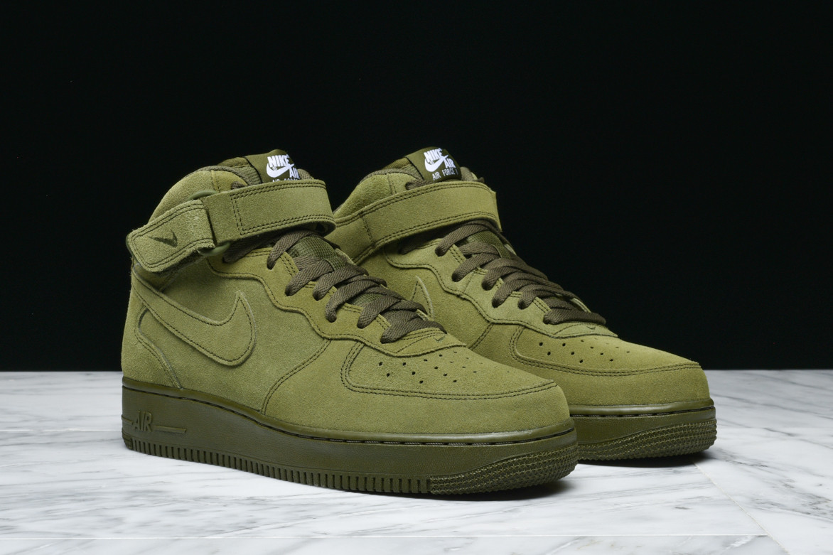hipótesis camino combinar Nike Air Force 1 Mid "Legion Green" Under Retail — Sneaker Shouts
