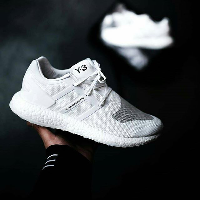 y3 boost white