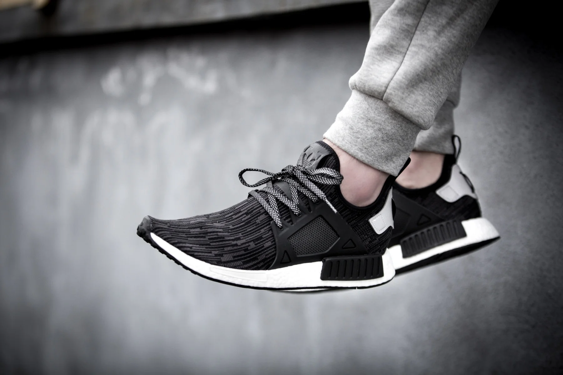 nmd xr1 black