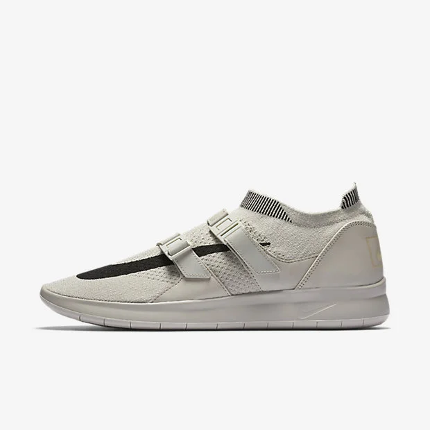 nikelab-air-sock-racer-ultra-flyknit-mens-shoe (1).jpg
