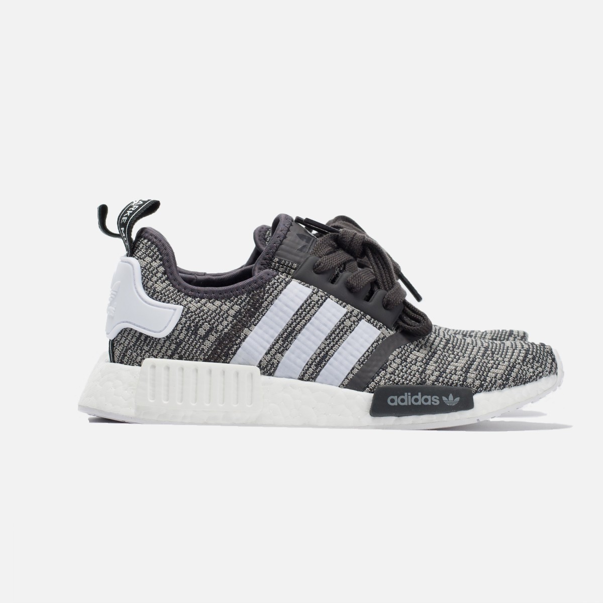 nmd r1 black glitch