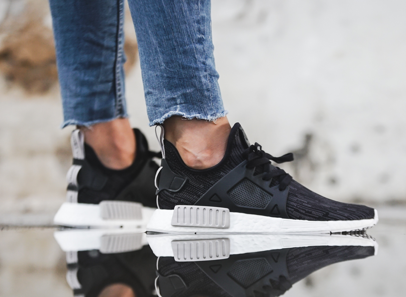 nmd xr1 pk black