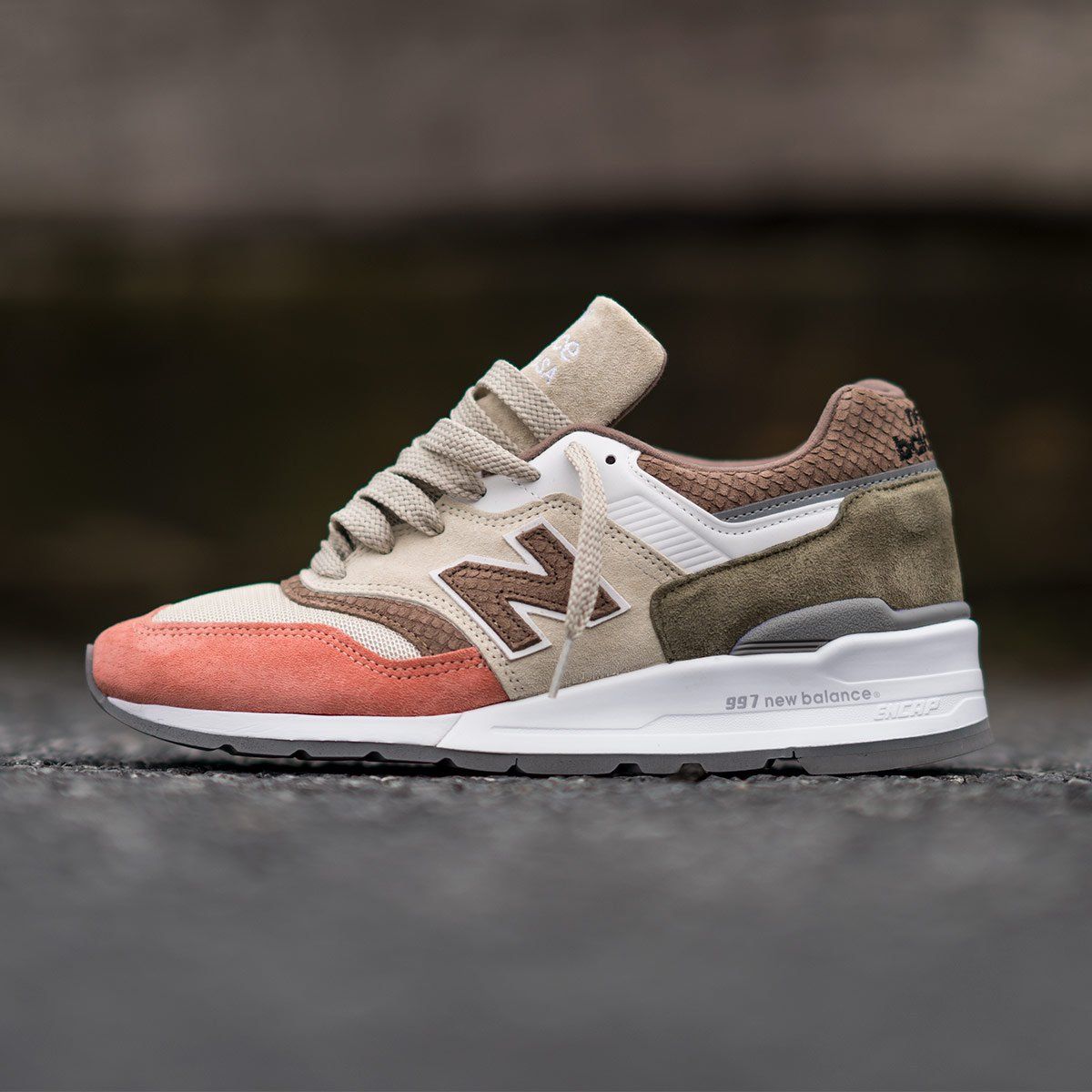 Now Available: New Balance 997 
