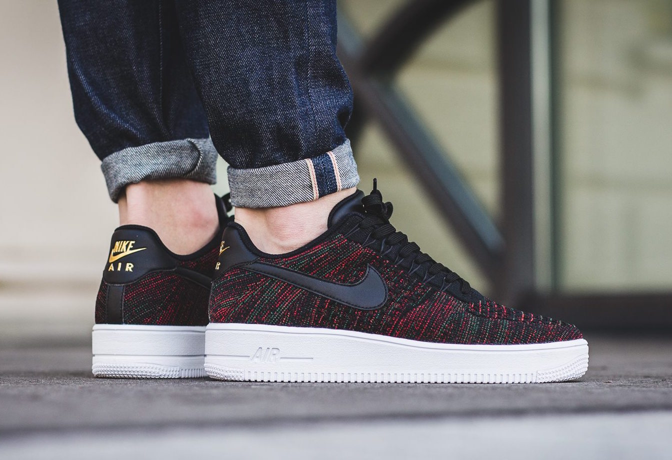 nike af1 black gold