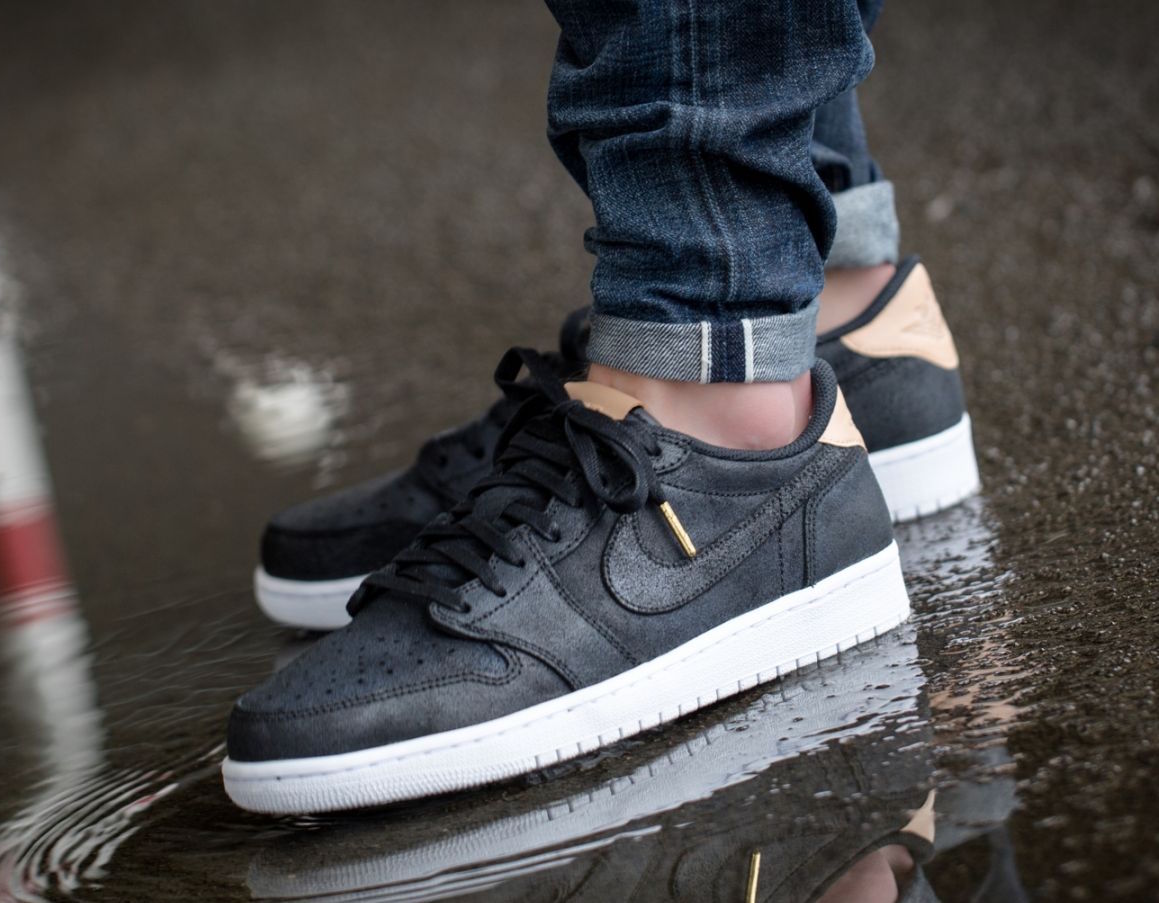 black vachetta jordan 1 low