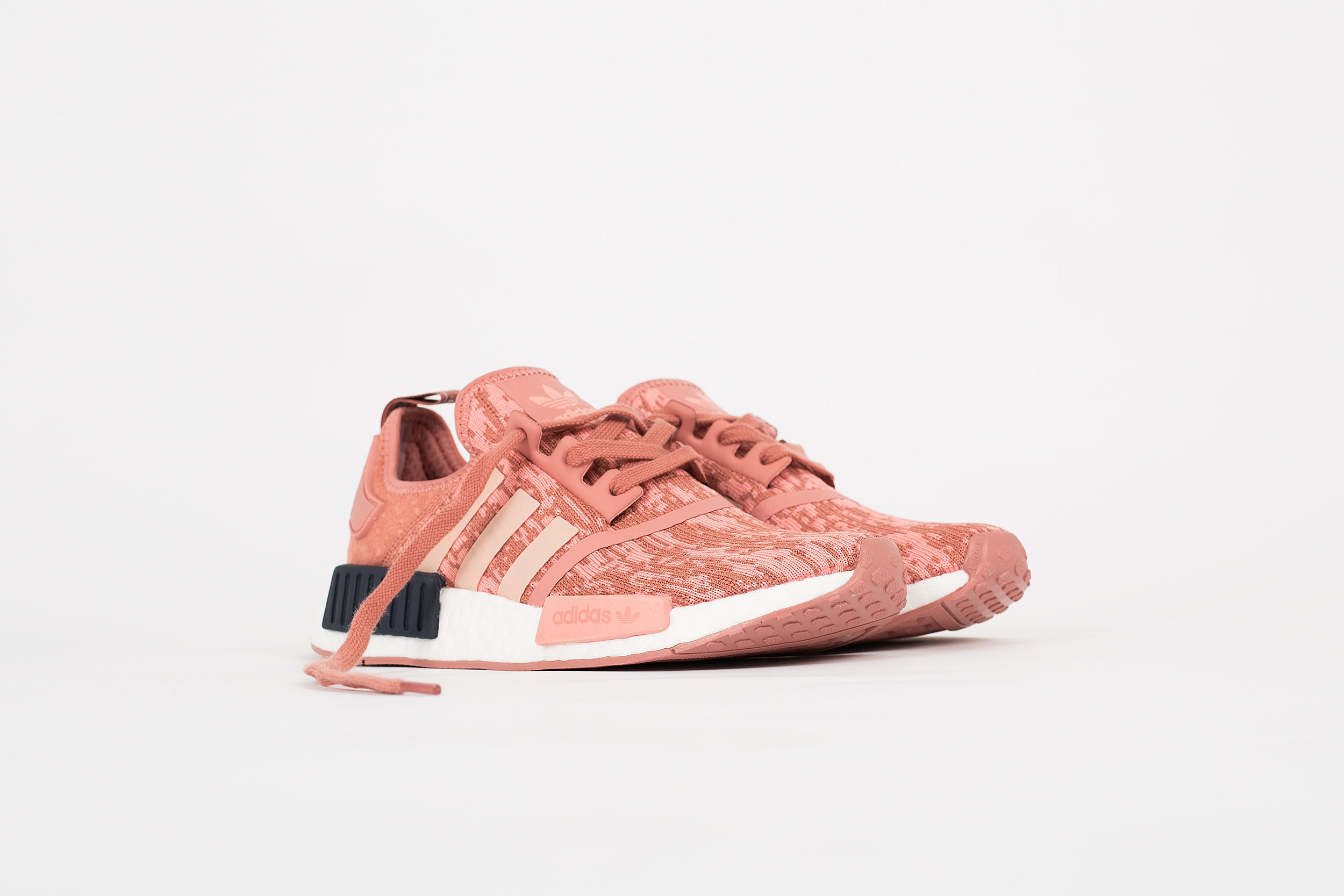 adidas nmd raw pink