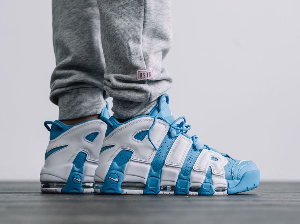 nike uptempo university blue