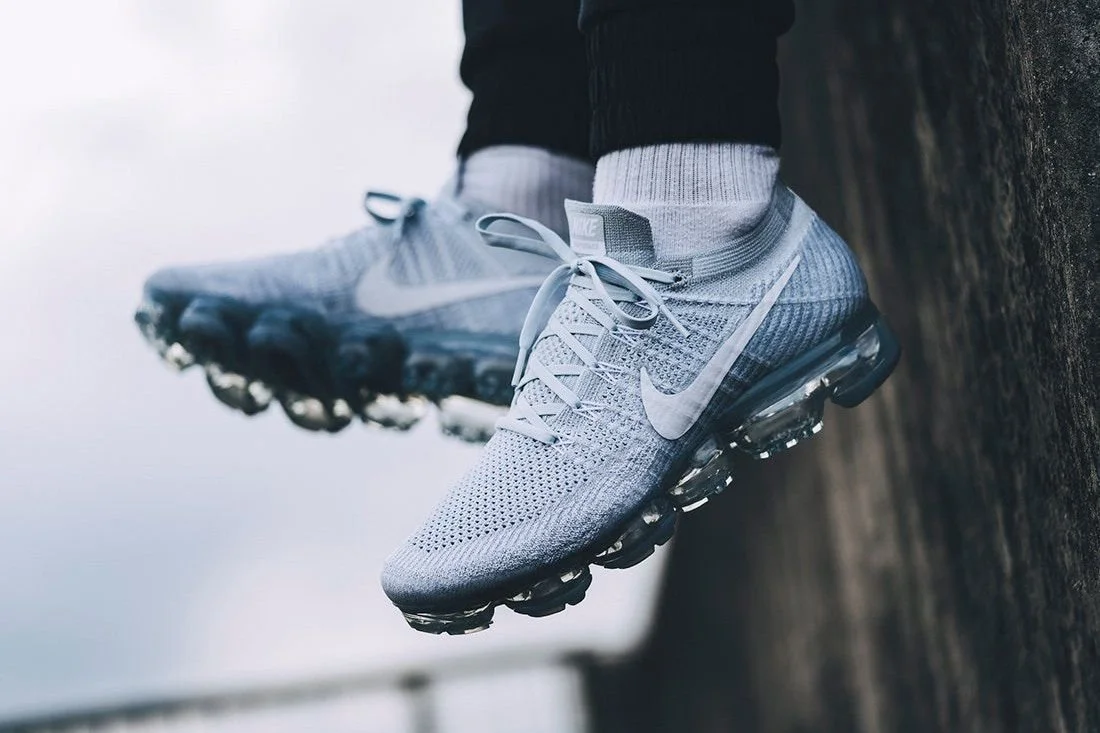 vapormax under retail