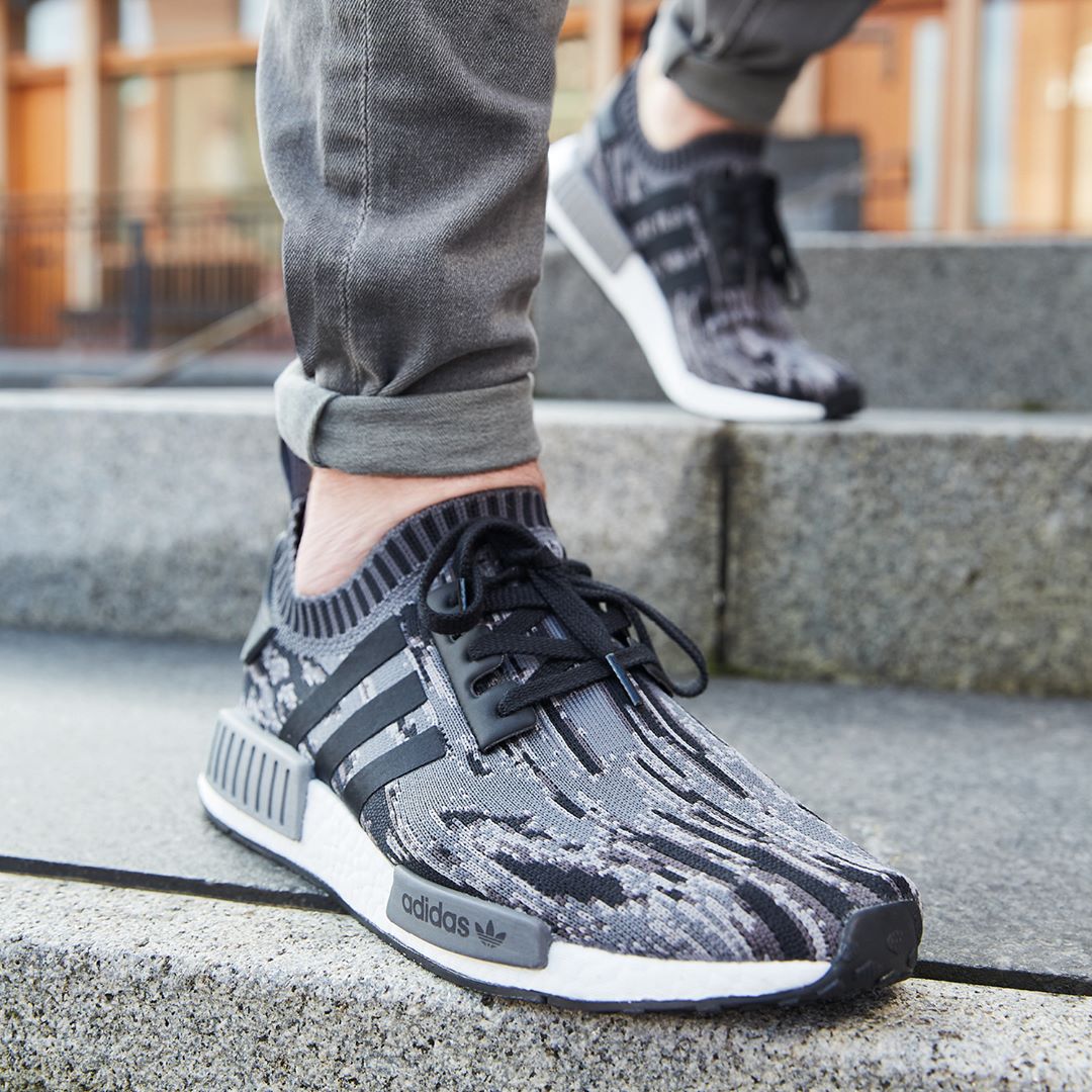Bergbeklimmer Agressief rijk Now Available: adidas NMD R1 PK "Glitch Camo" — Sneaker Shouts