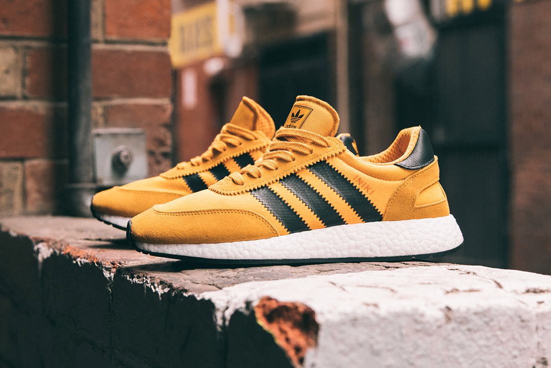 iniki runner goldenrod