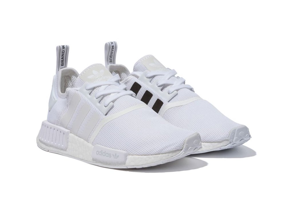 Til meditation øje bad On Sale: adidas NMD R1 "White Black" — Sneaker Shouts
