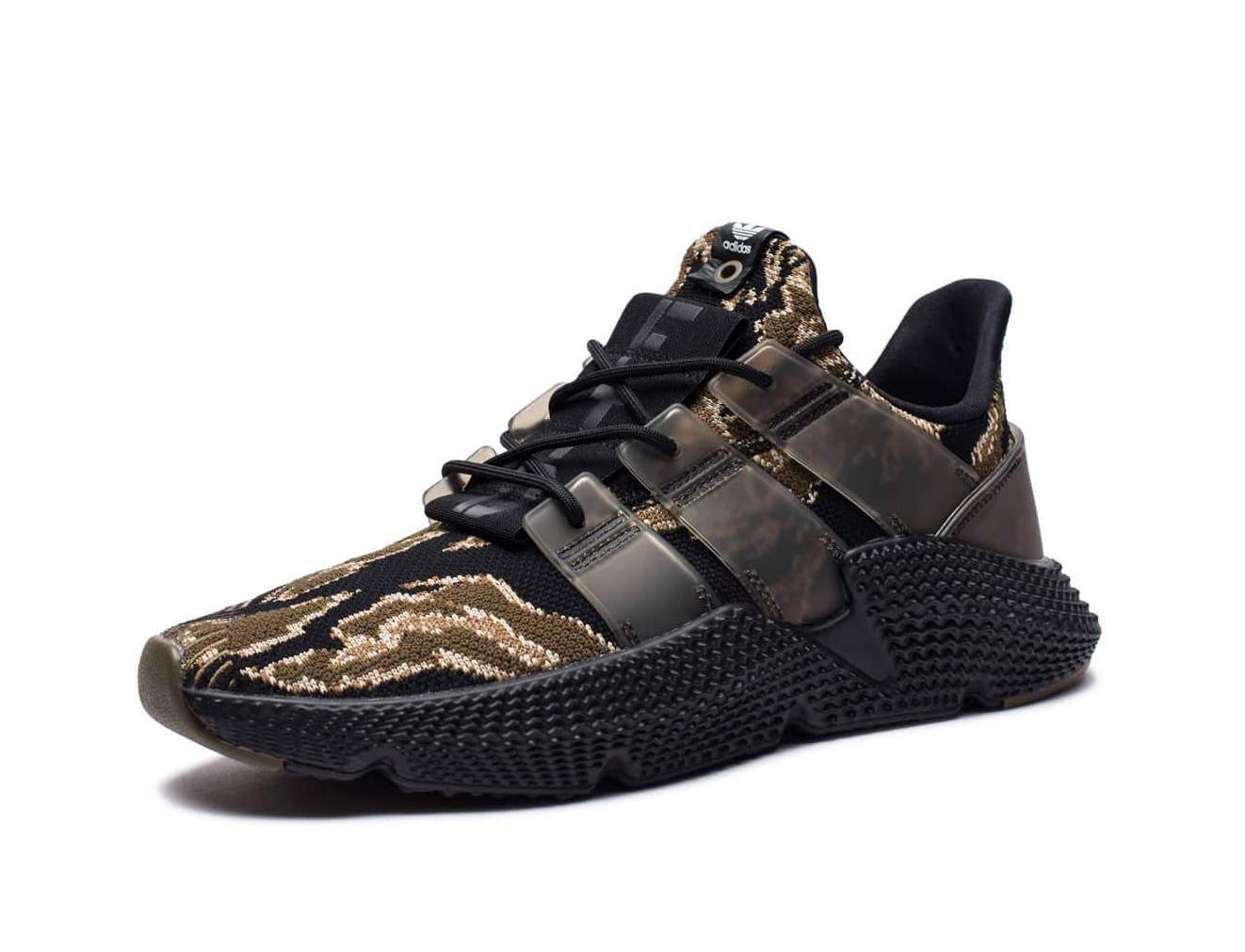 adidas x undefeated prophere