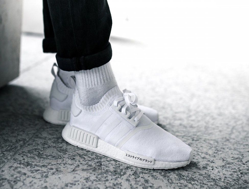 Opbevares i køleskab arabisk frugthave Restock: adidas NMD R1 PK Japan "Triple White" — Sneaker Shouts