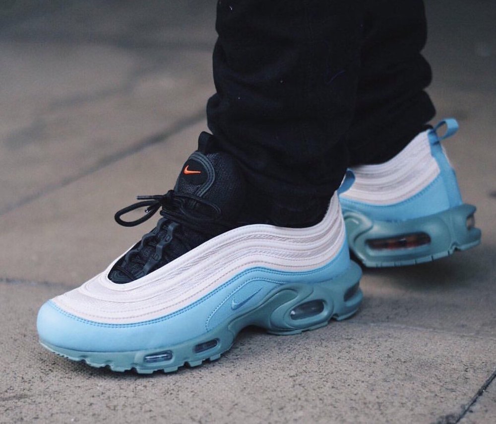accidente periodista Ejemplo Now Available: Nike Air Max Plus 97 "Mica Green" — Sneaker Shouts