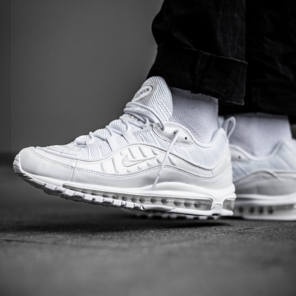 Nike Air Max 98 Triple White