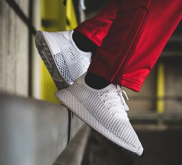 adidas deerupt triple white