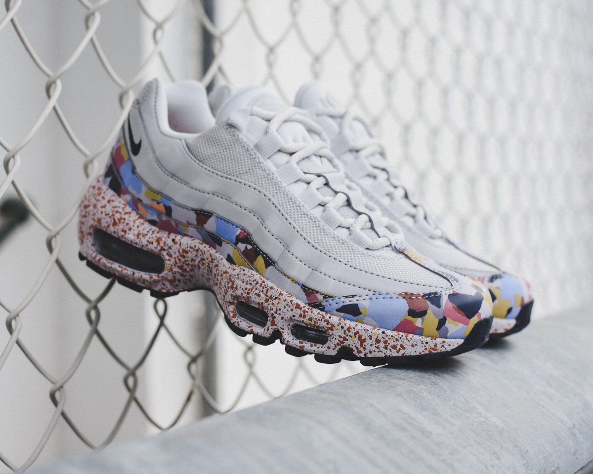 nike air max 95 funfetti