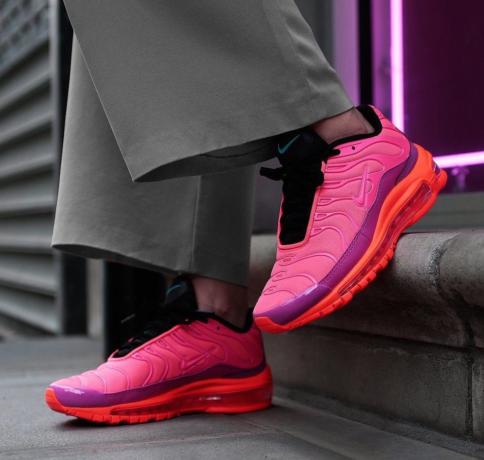 Restock: Nike Air Max 97 "Racer Pink" Sneaker Shouts