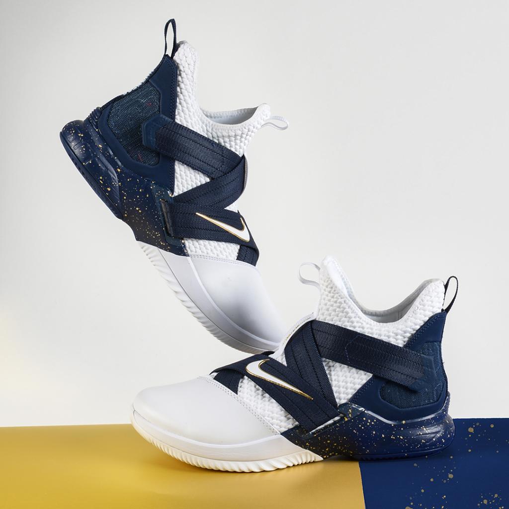 Nike 2018 lebron best sale x11