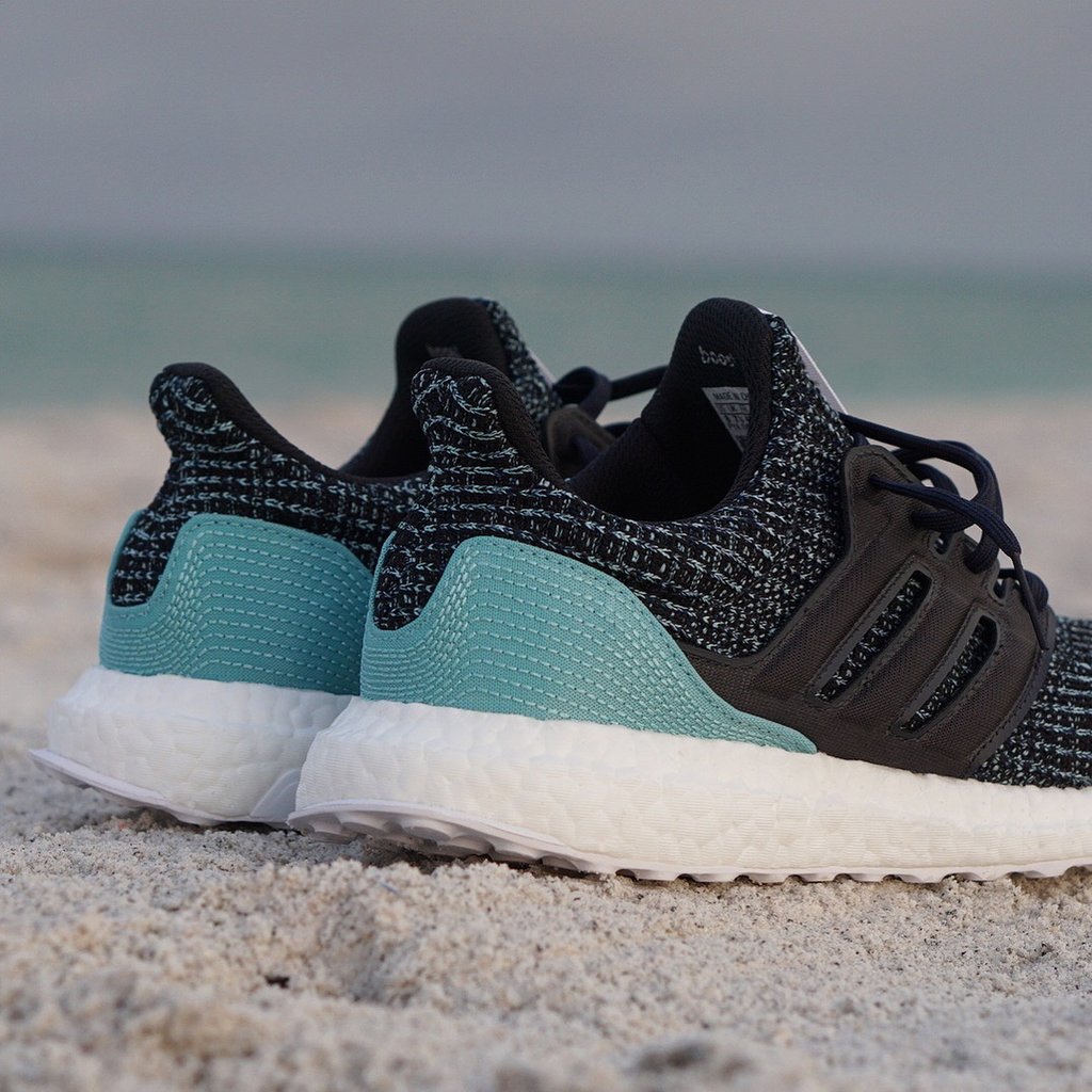 adidas ultra boost parley carbon