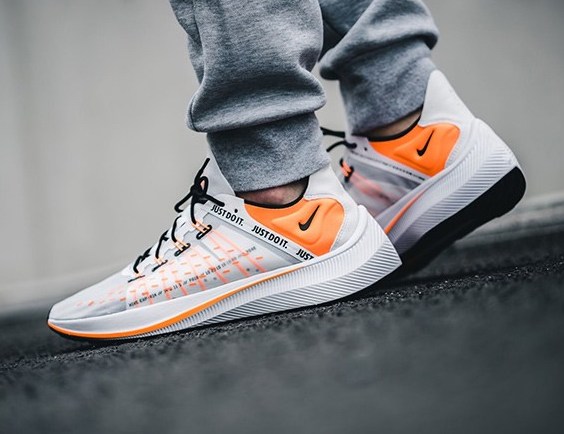 Manto Mecánica Acurrucarse Now Available: Nike EXP-X14 SE "Just Do It" — Sneaker Shouts