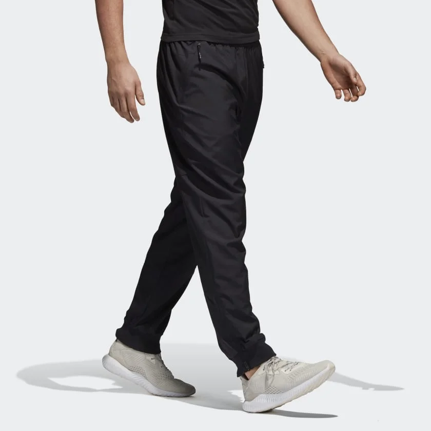 Pants_Black_DQ1426_25_model.jpg