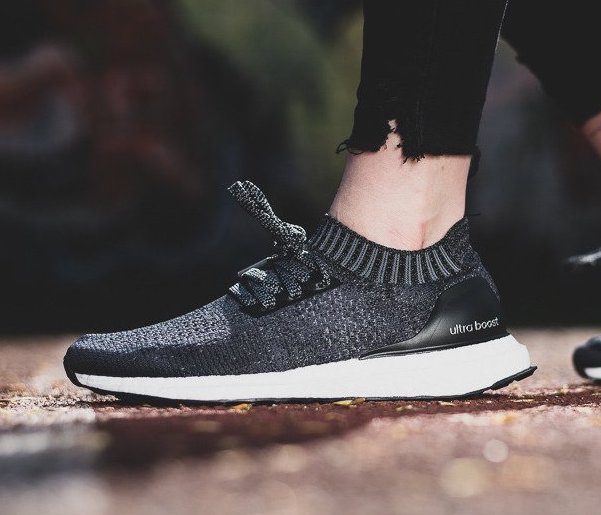 ultra boost uncaged carbon black