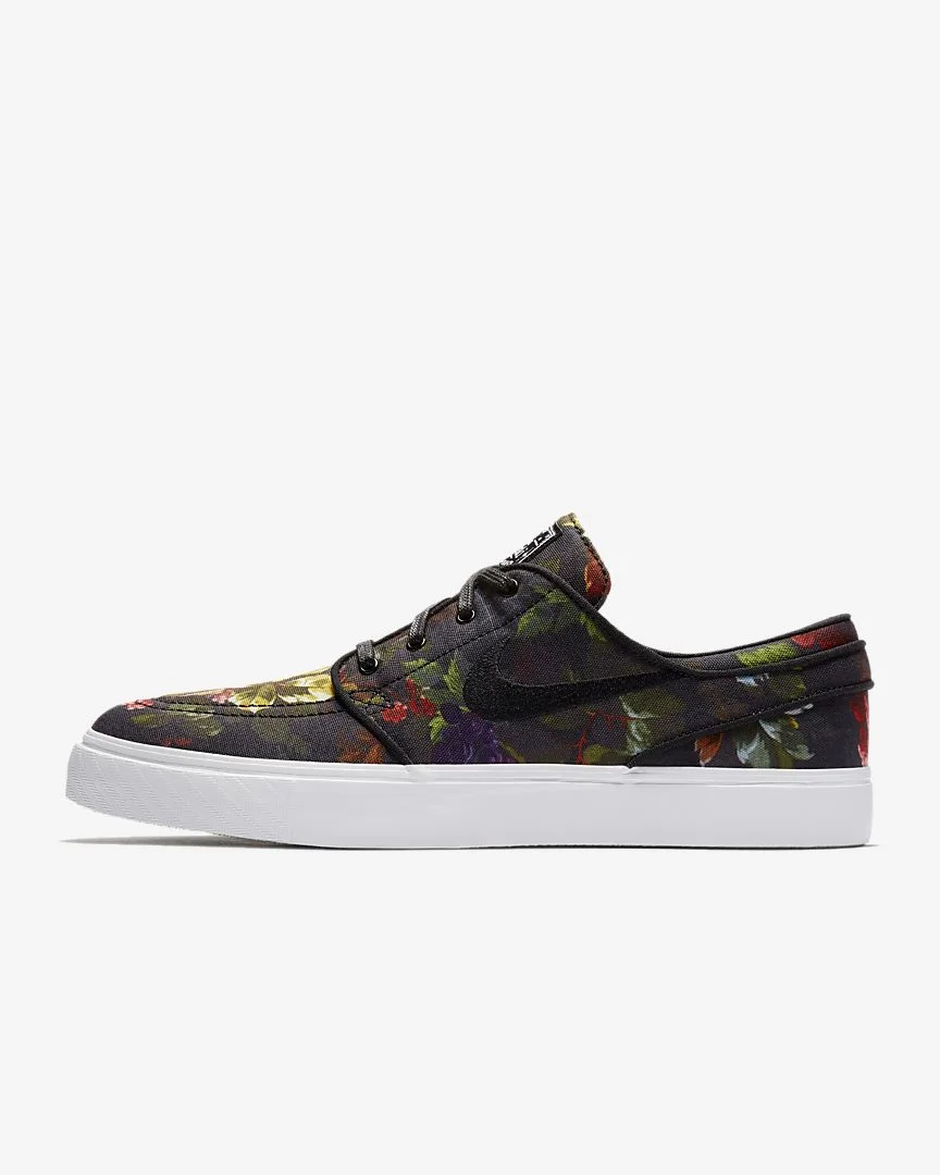 sb-zoom-stefan-janoski-canvas-mens-skateboarding-shoe-knTPberd.jpg