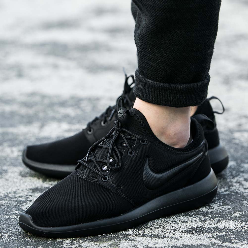 On Nike Roshe Two Black" — Sneaker Shouts